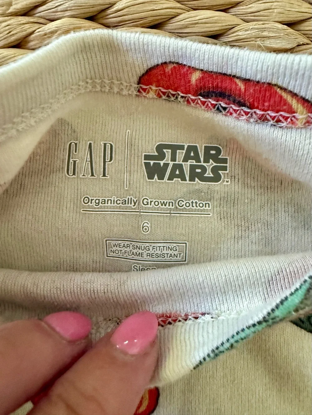 Gap Kids Star Wars Grogu Two Piece Pajamas Sz 6 Years